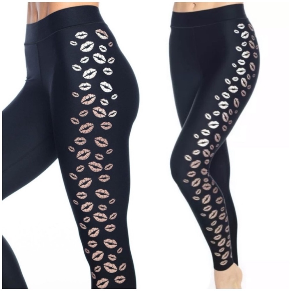 Ultracor‎ Lip Service Leggings Size M